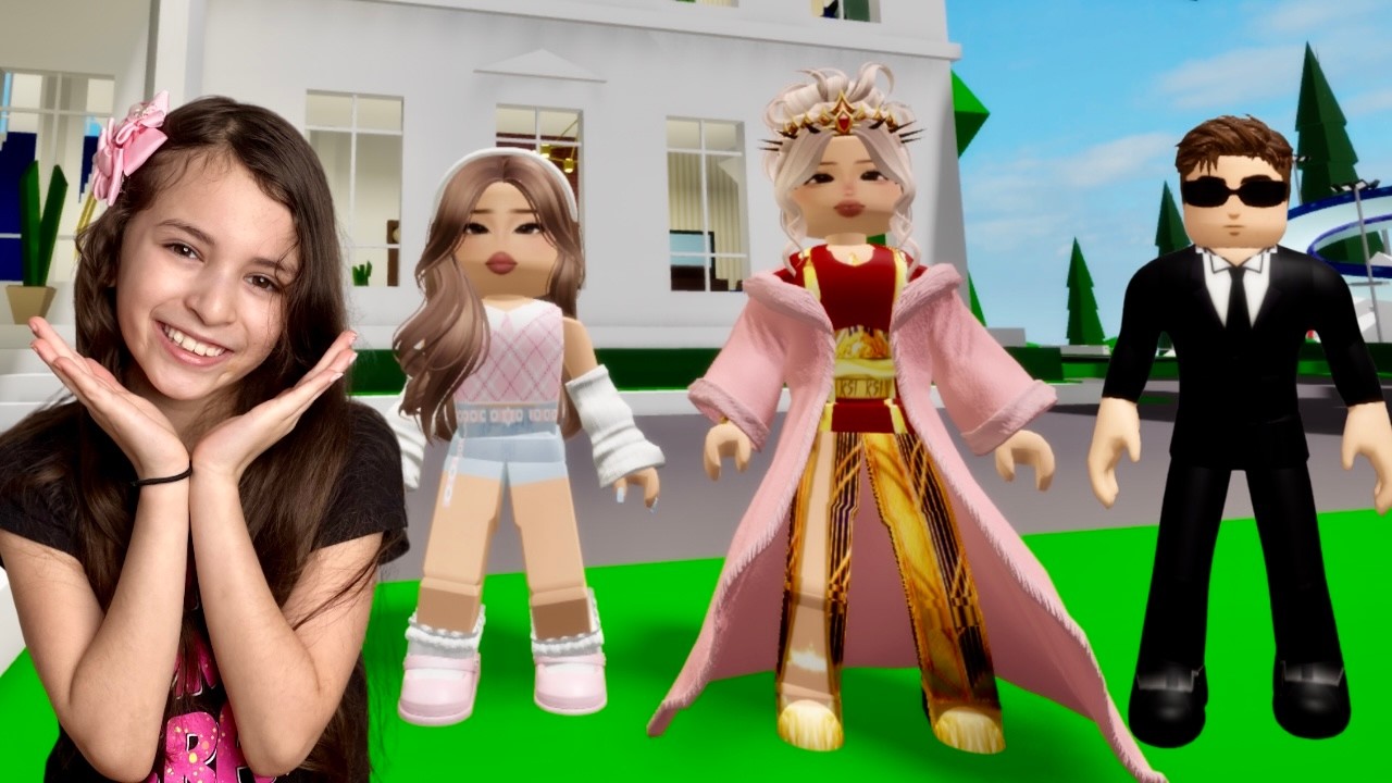 RICH ROYAL QUEEN Made Me a MILLIONAIRE! 👑💰| Roblox Brookhaven 🏡 RP