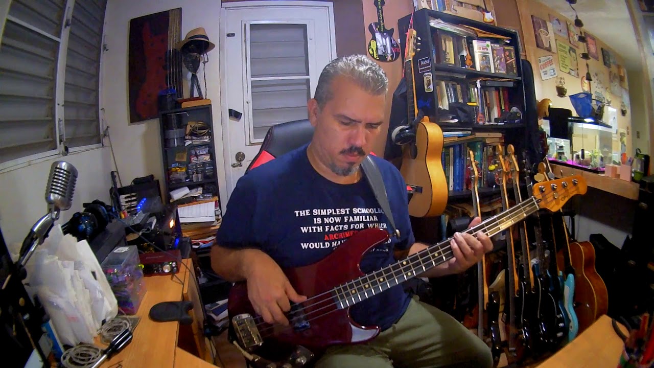G&L L-1000 con D'Addario Chromes Flats (45-100) | String Test & Sound Demo