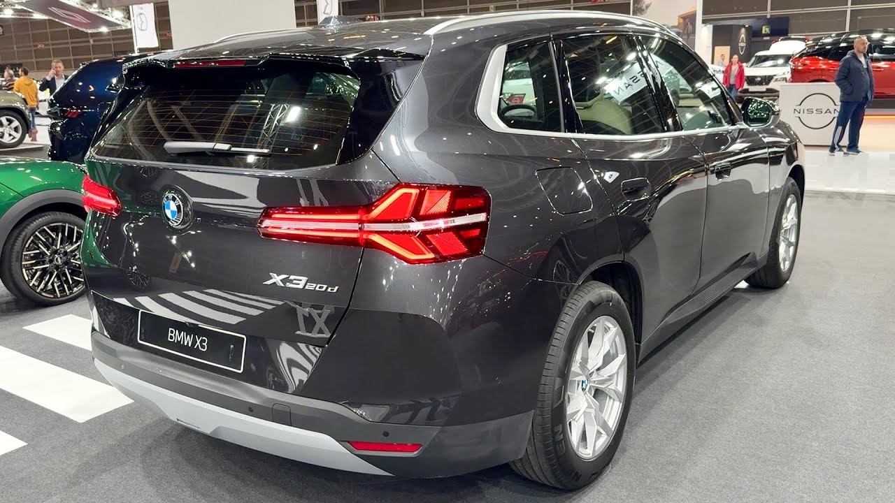New BMW X3 2025 - beautiful SAV in details (BASE spec)
