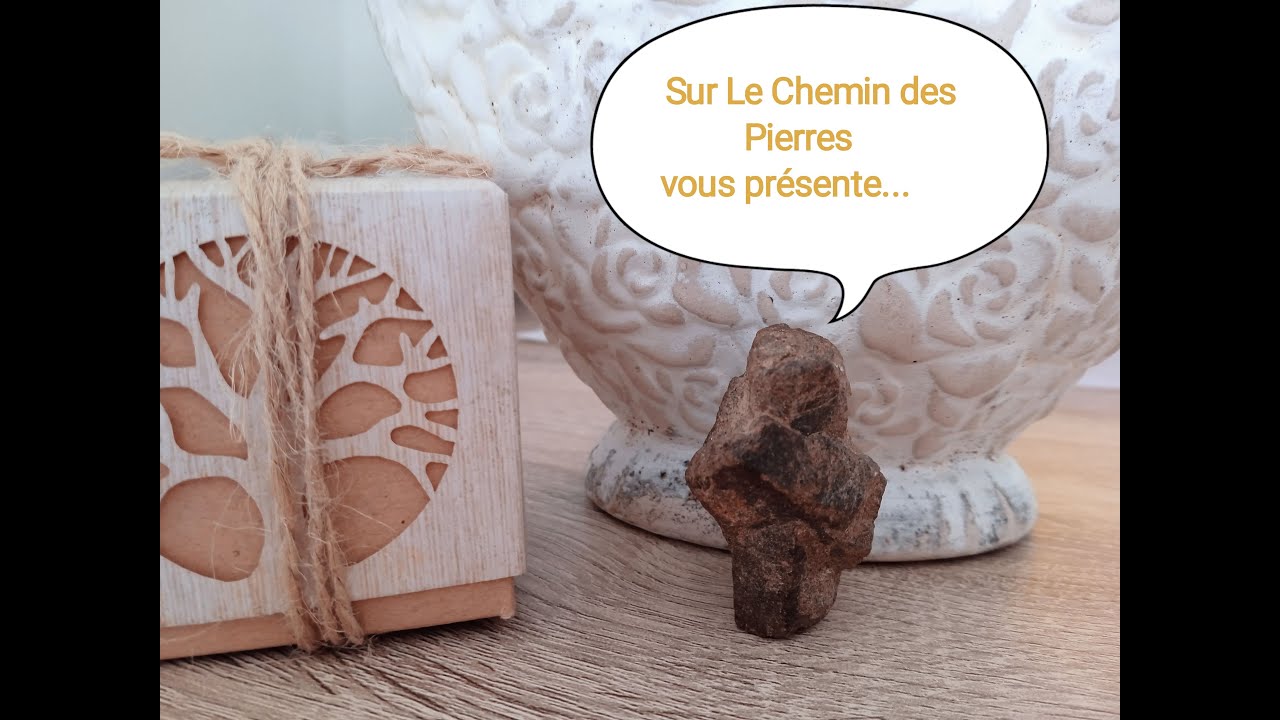 Une vidéo, une pierre... La Staurotide