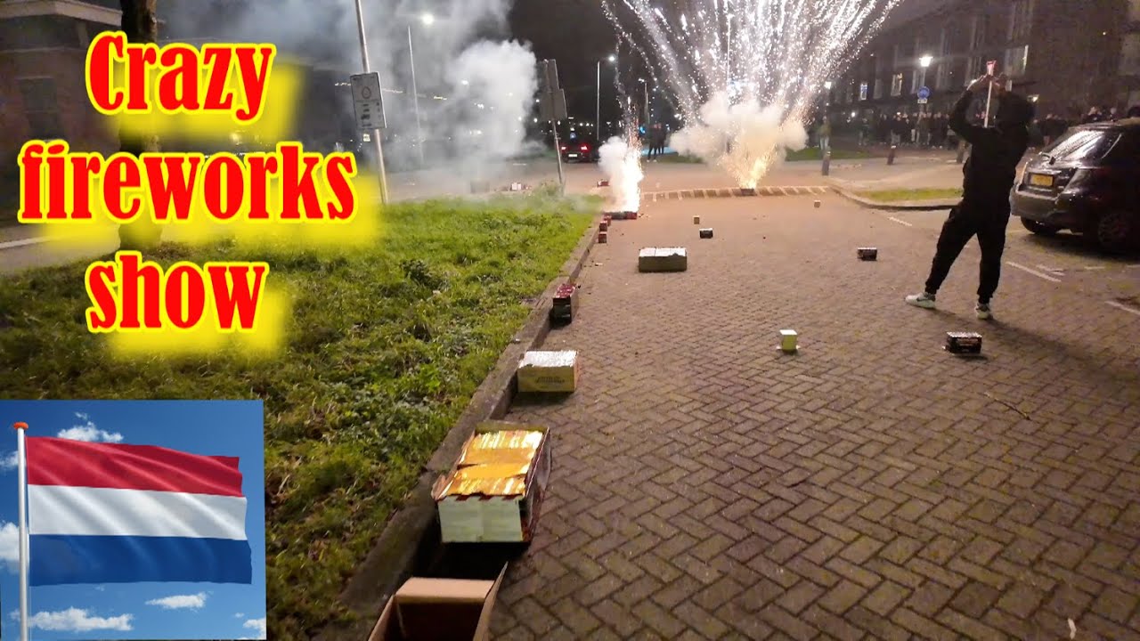 VUURWERK 2024-2025  (4K) CHAOS IN DE BUURT Telefoon filmpje!