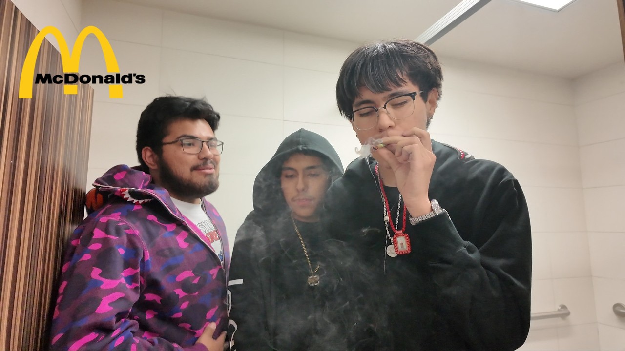 HOTBOXING MCDONALDS THEN ORDERING