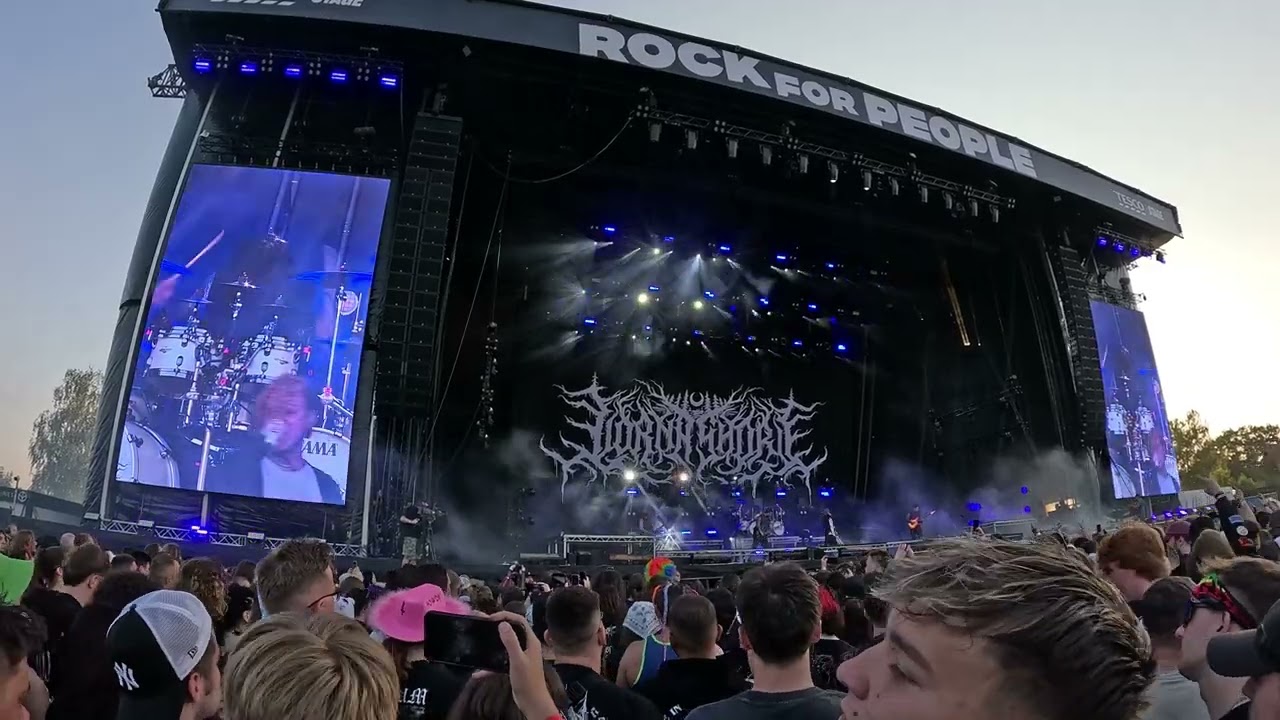 LORNA SHORE - Off The Abyss- Live at Rock For People 2025 #lornashore #Live