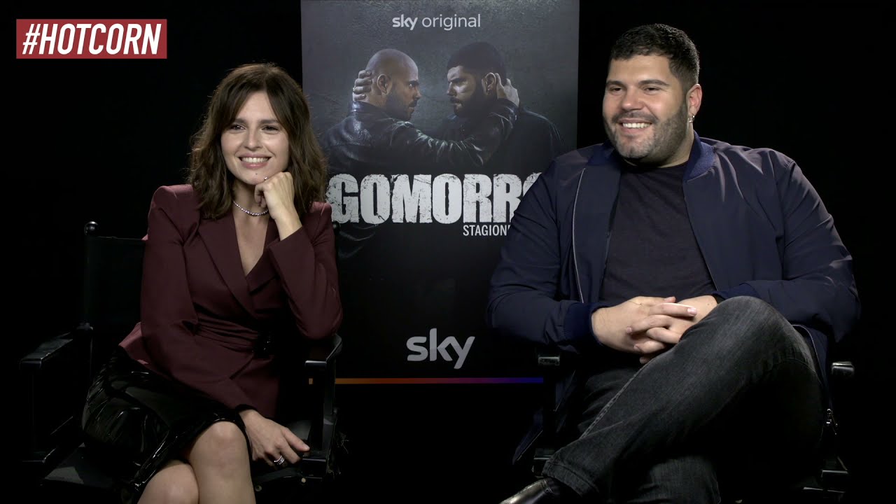 GOMORRA 5 - STAGIONE FINALE | Intervista a Salvatore Esposito e Ivana Lotito | HOT CORN