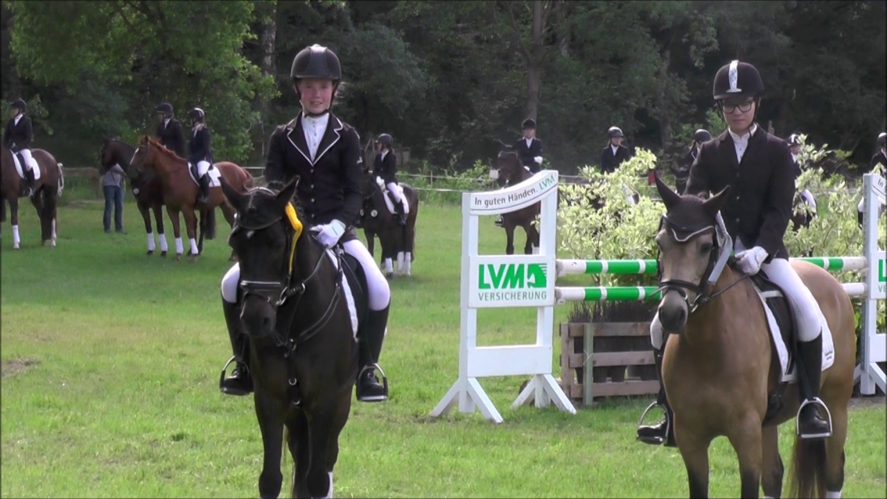 2017.06 Kreisturnier Wesel-Obrighoven Springreiter-WB Janine, Isabel, Yosefin - Nero 326, Iwana
