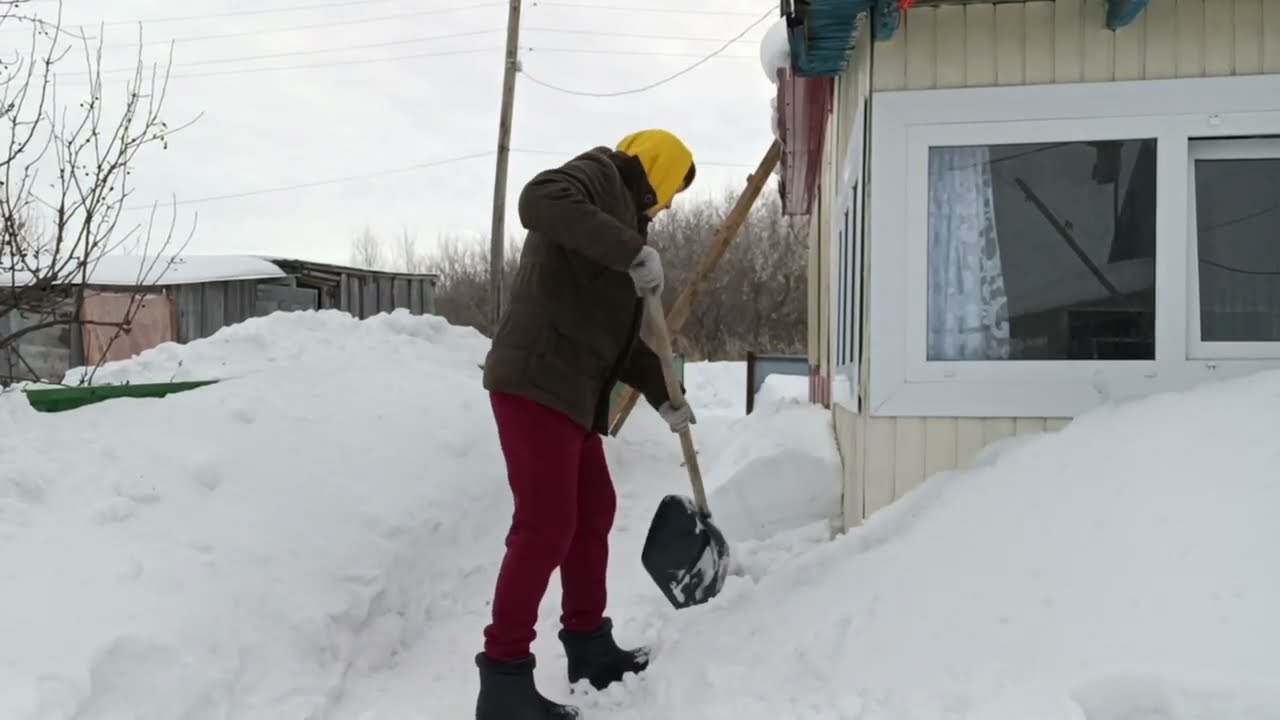Жизнь на пенсии в ДЕРЕВНЕ/Сделала дела и пошла помогать/