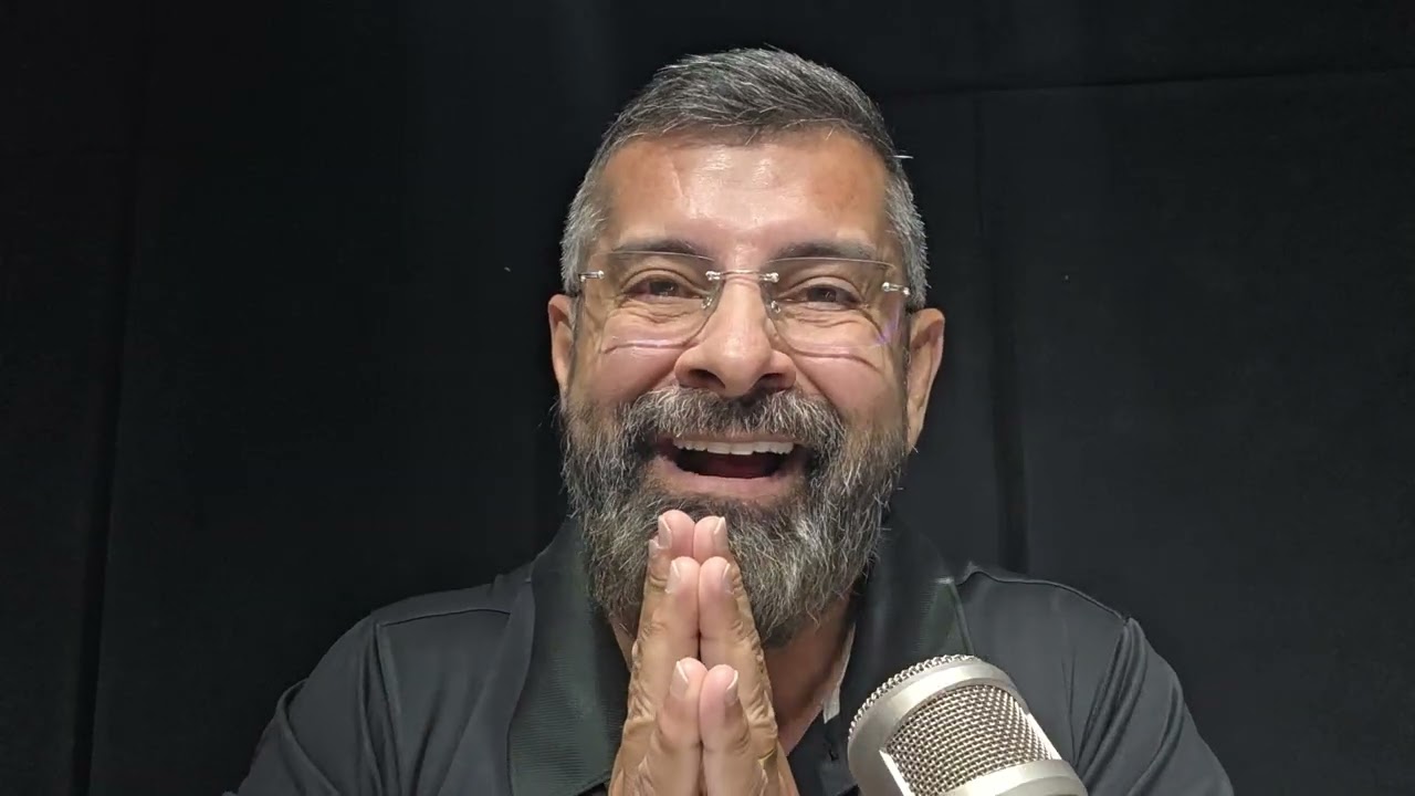 Eu não duvido que a pessoa que tá contigo te ama. Mas amor sem responsabilidade emocional não serve.