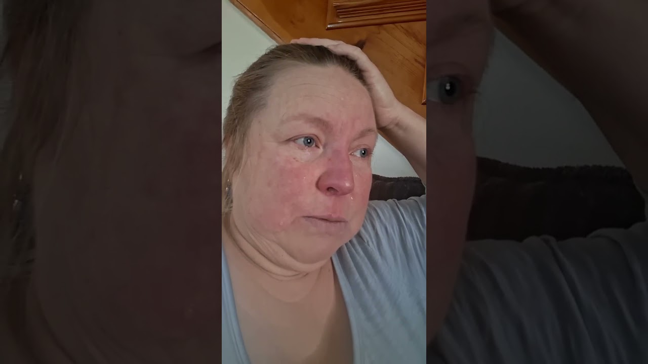 Сказала про ребенка второму