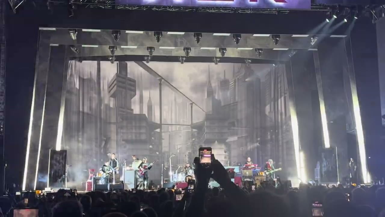 My chemical romance house of wolfs Chicago 2025