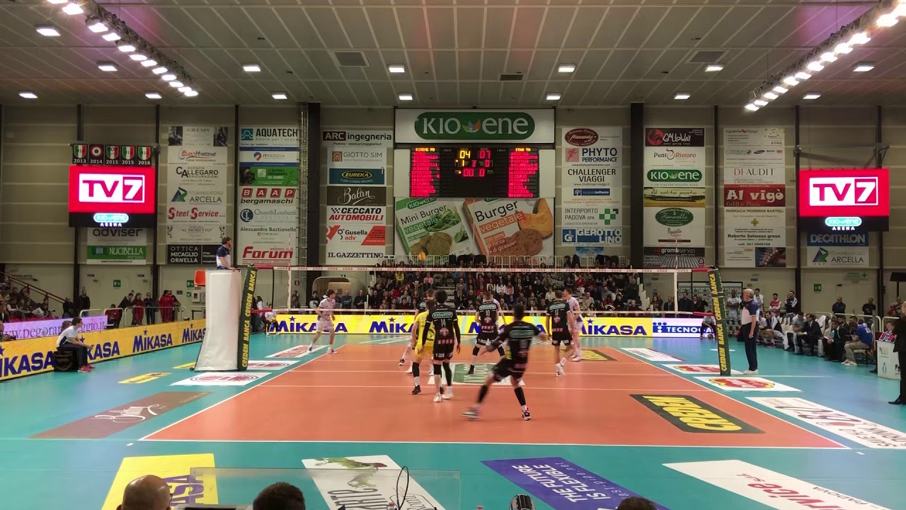石川祐希　パドヴァVSトレント　padova