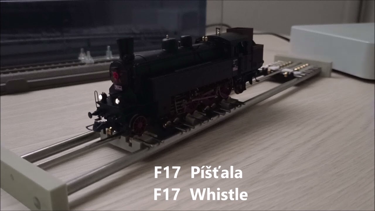 ČSD 354.130 + vagóny IGRA 1968 s rýchlikom do Moskvy (výročie okupácie Československa)