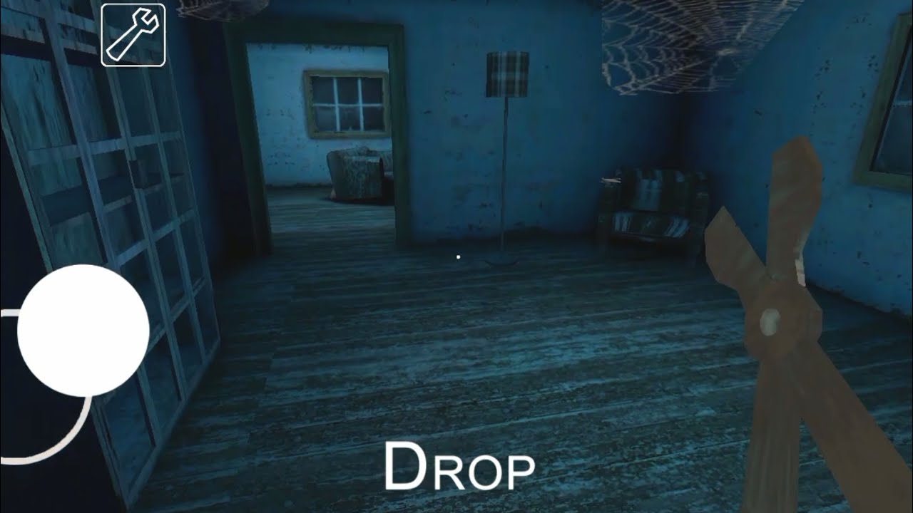 Don’t Make Noise or She Will Catch You!🥴 | Horror Escape👀