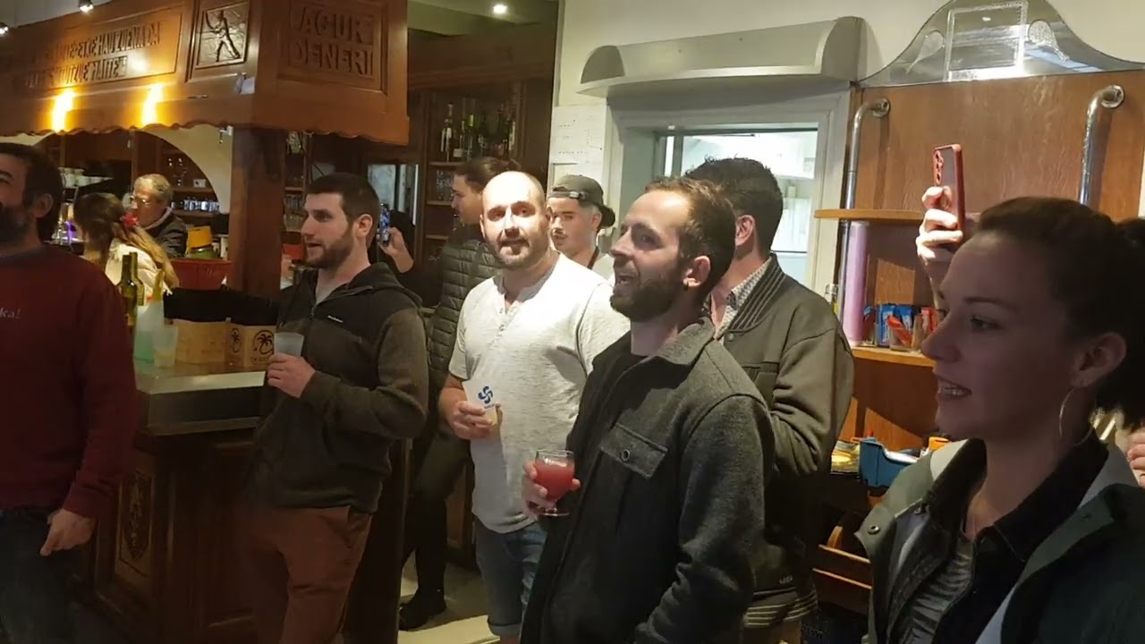 Kantu bazkaria - Aberriaren Mugak - Bidarte