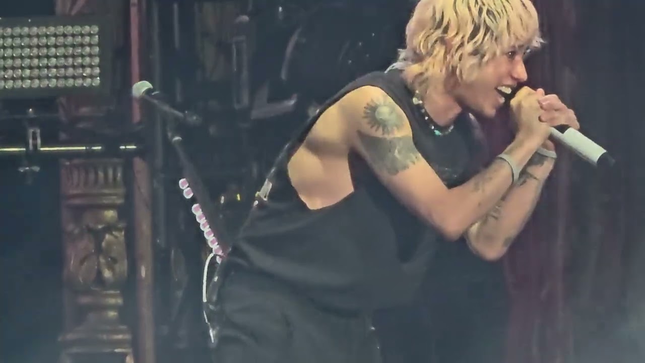 ONE OK ROCK - Delusion:All Chicago, IL 2025 Detox North American world tour.