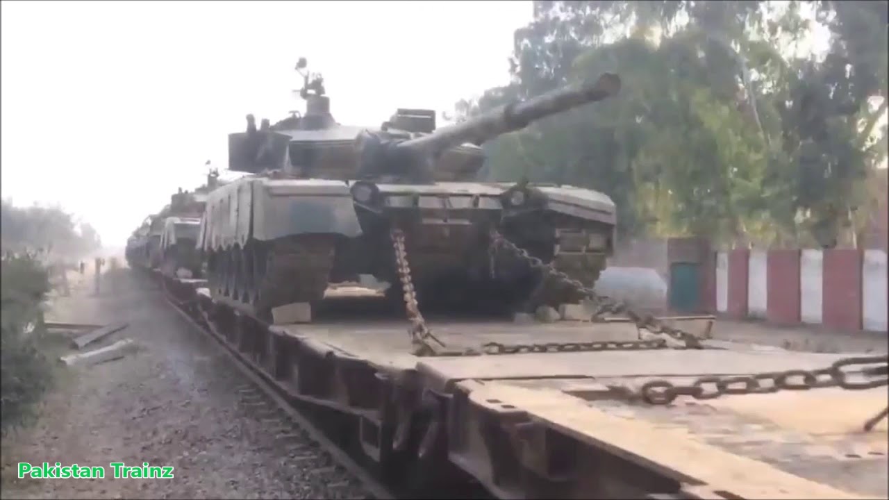 Pakistan Railway Army Train || Military Special Train carrying Military vehicles || Wazirabad
