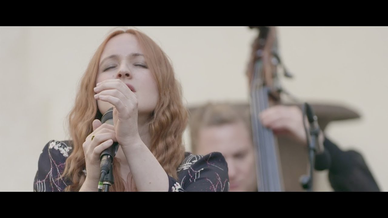 Out of me - Cathialine (live 2018 Rue Charlot)
