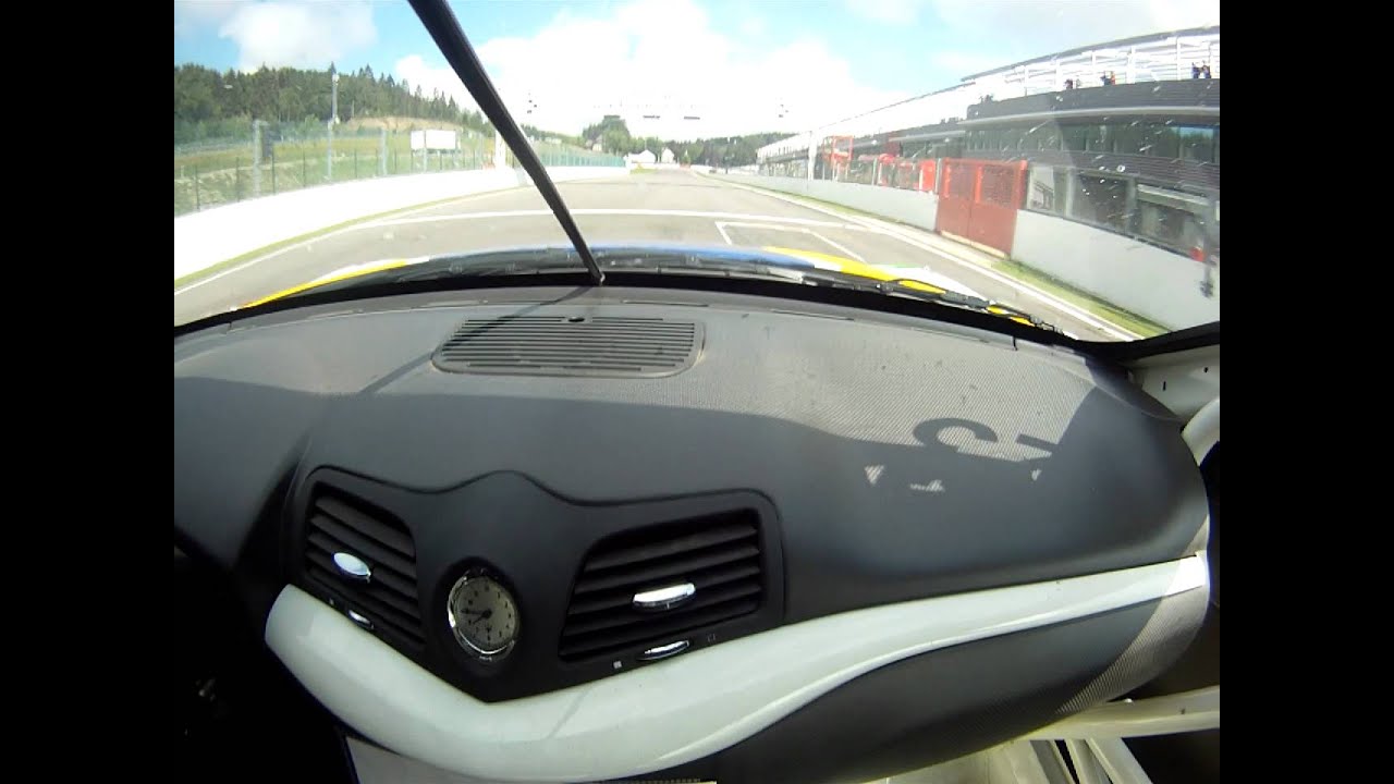 David Baldi camera car Spa Francorchamps gara 1 battaglia per podio con crash