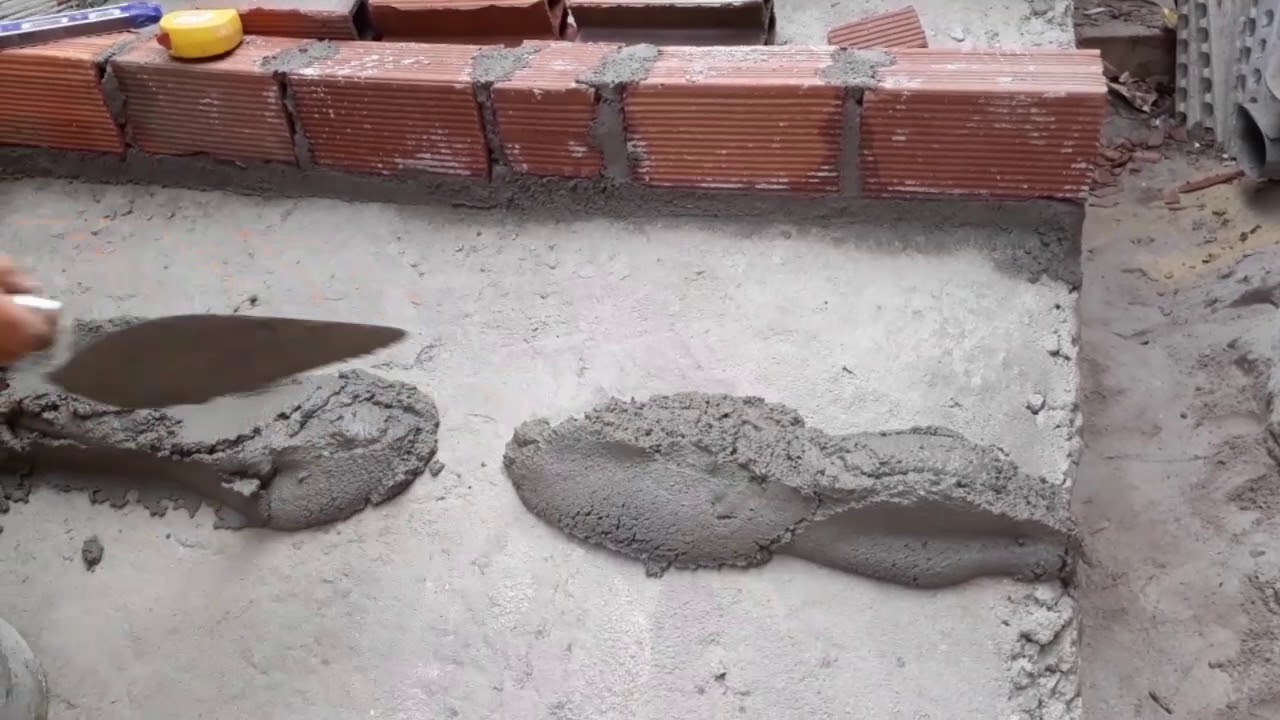 Degraus de escada com tijolos
