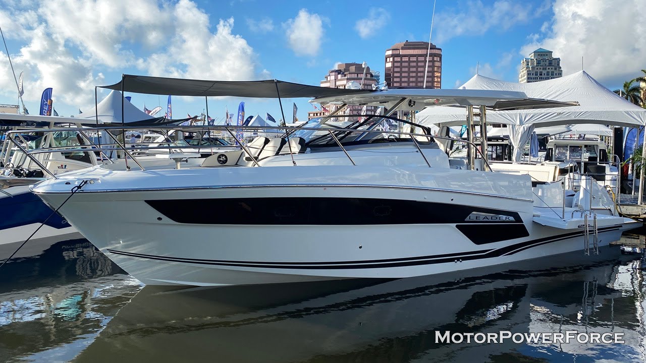 2021 Jeanneau Leader 12.5 - 12-person capacity yacht