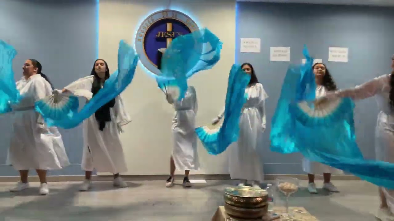 Culto especial danzas: una unción en el aire (coro oficial)