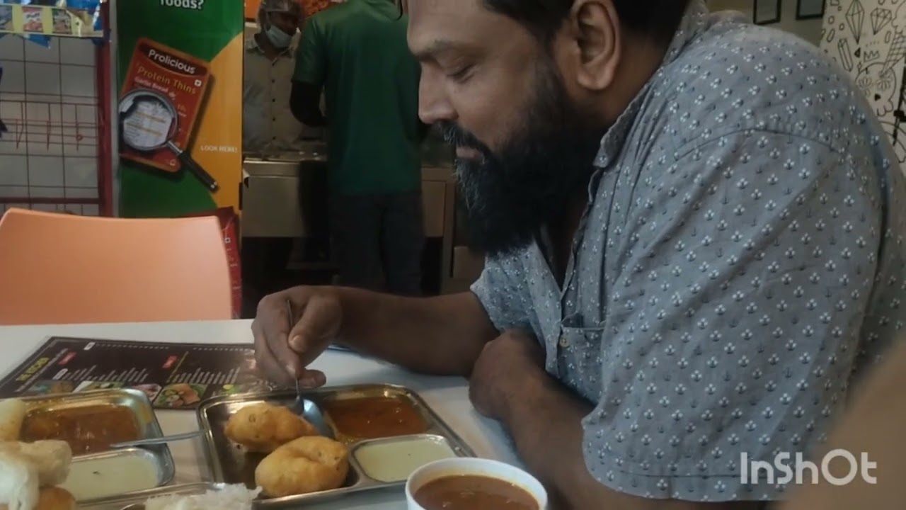 Hum log gaye they HNCII Hospital cansar follow up k liye 😊😊😊