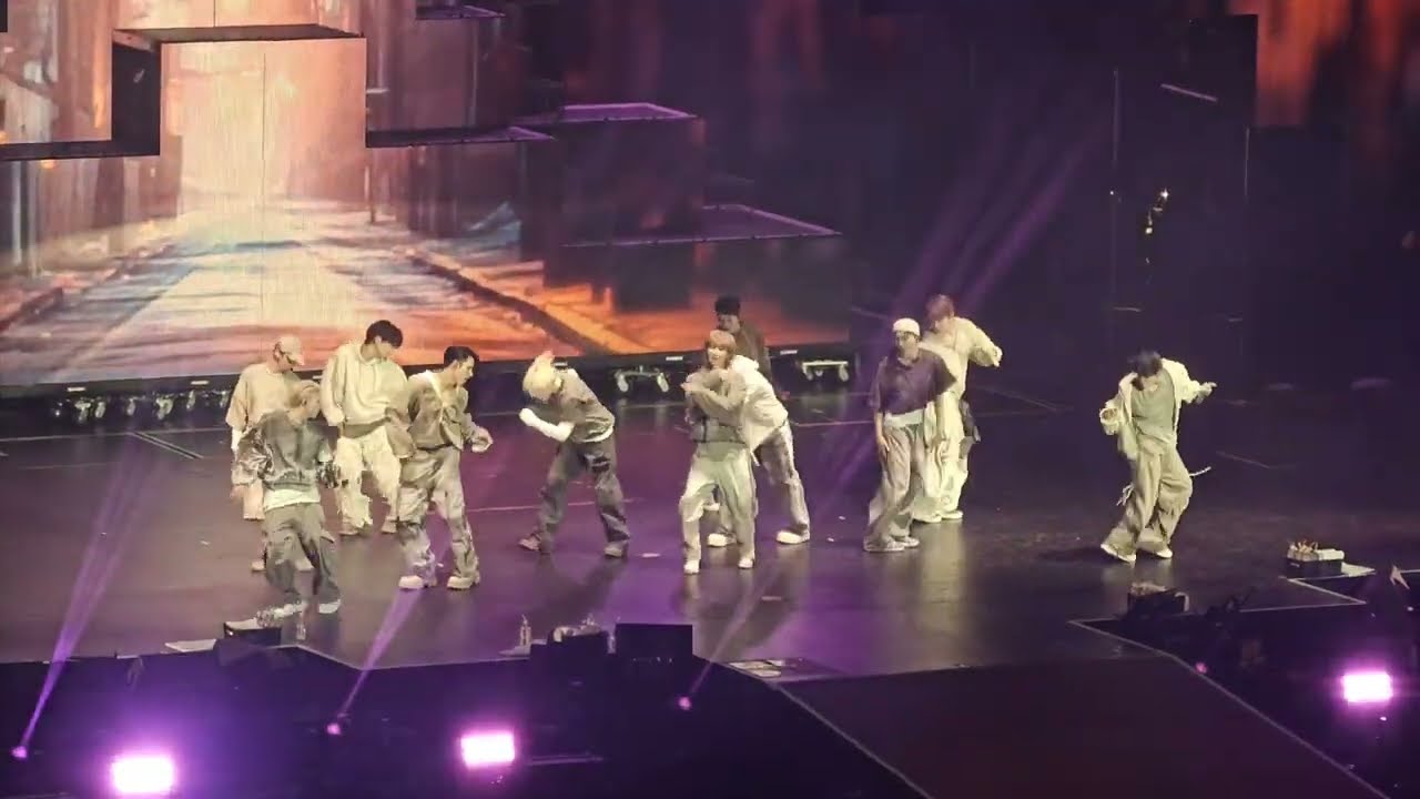 SEVENTEEN (세븐틴) - LOVE, MONEY, FAME - Chicago 20241022