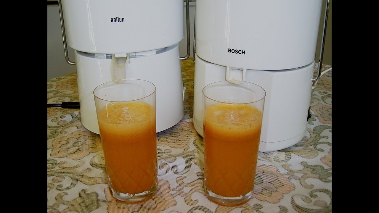 Functional testing of two old juicers.Juicers Braun MP32 and  Bosch RA1.We make Apple -Carrot juice.