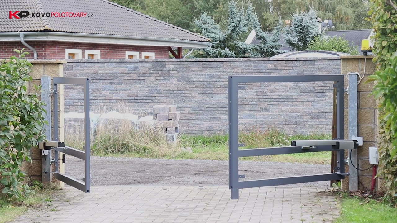 Somfy Ixengo L 3S io - sestava pohonů a př&iacute;slu&scaron;enstv&iacute;, pro 2-kř&iacute;dlov&eacute; br&aacute;ny do 8 m průjezdu a 800 kg