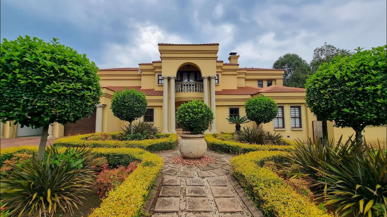4-Bedroom Tuscan Retreat - Midlands Estate - Clubville, Middelburg MP