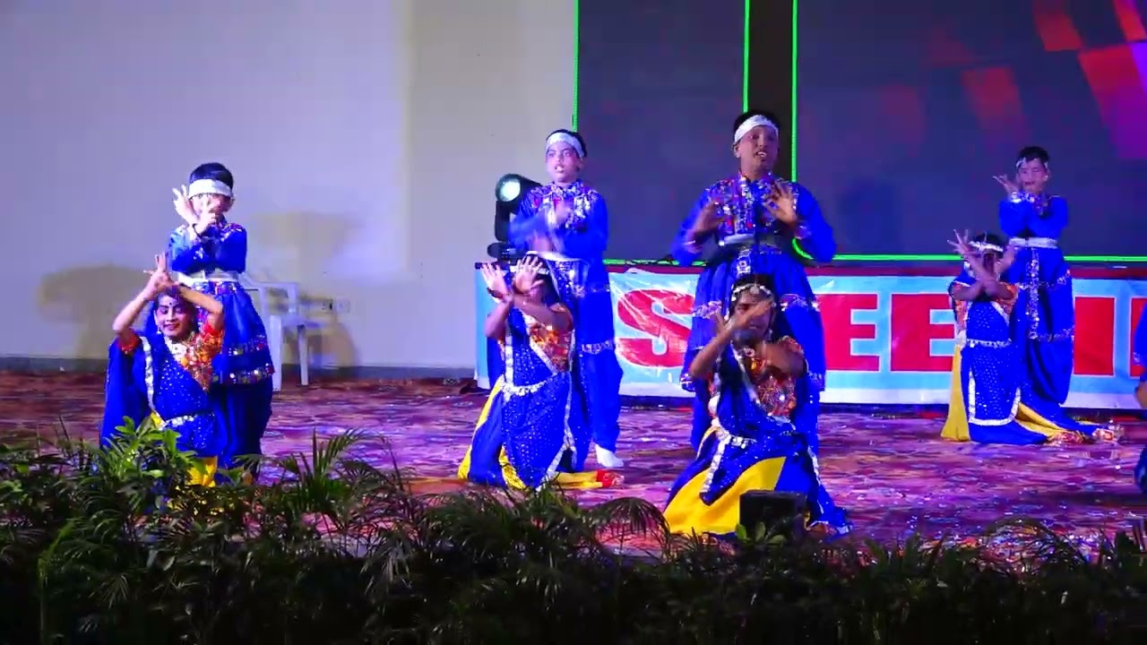 Annual day doliya song sreenidhi Madinaguda branch 
