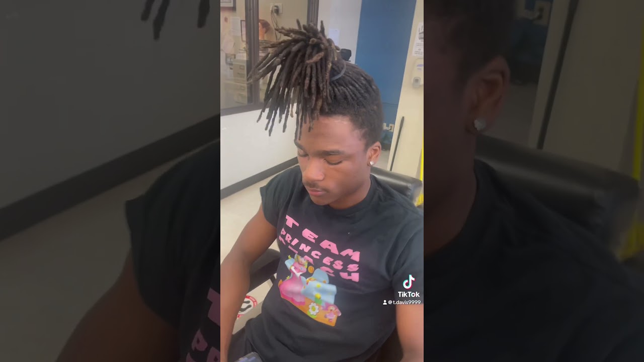 Got little man back in the game 💪🏿 #barber #barberworld #barbershop #barberday #masterbarber