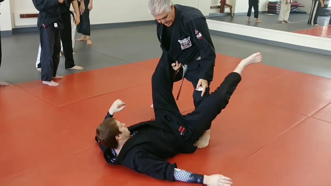 Thrusting wedge