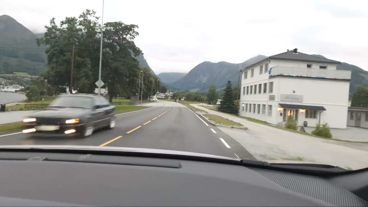 Kjøring til Ørsta sentrum