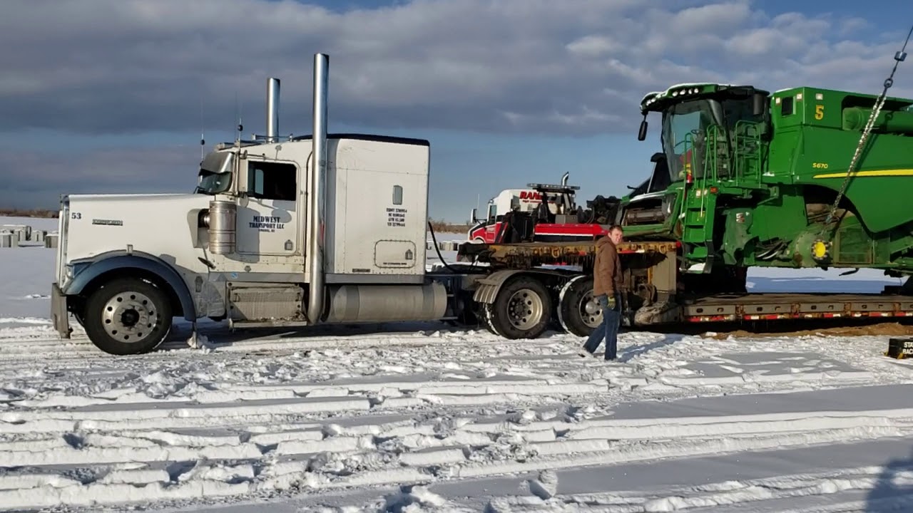 Loading a 38k combine onto a RGN