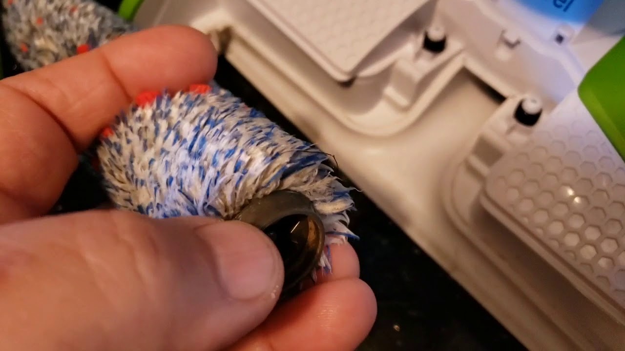 Bissell crosswave roller stops working, plastic smell, bad bearings issue..