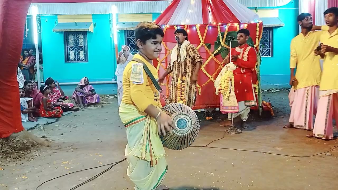 🏆প্রতিভাবান শিশু🥁শ্রীখোলে👶CHILD PRODIGY DRUMMER🎖অভিনব বাজনা❤KIRTAN 