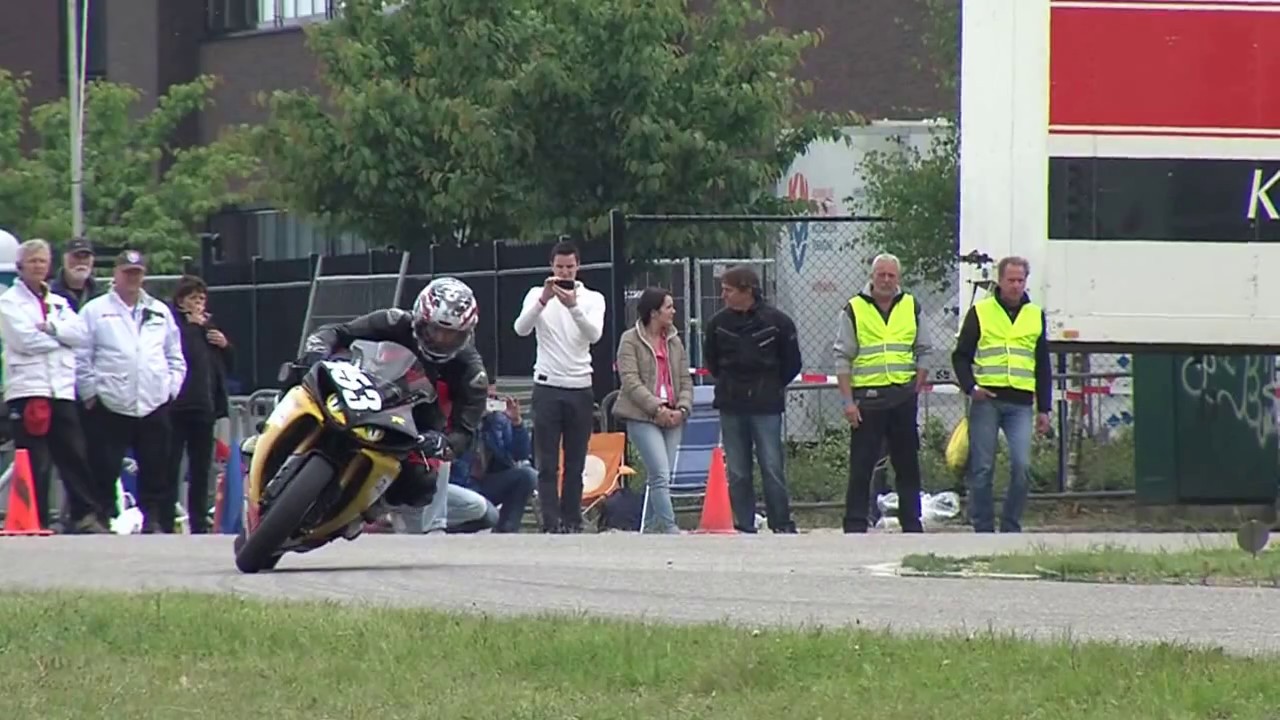 Dutch Superbike race Oss 2013