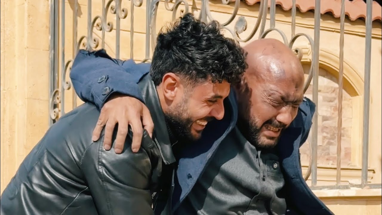 جتلكم بالجزء الخامس عشر من قصة (ابويا ظلمني) وليد هيلاقي ابوة بس صحابوا هيتخلوا عنوا وهيشغلوا دماغهم