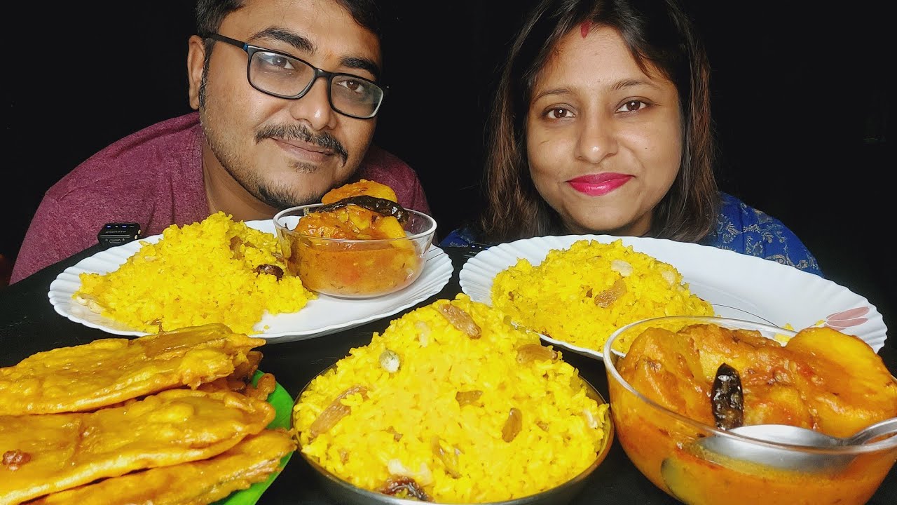 Eating Show - Basanti Pulao, Spicy Dum Aloo, Kumri(Pakora) | Mukbang | Big Bites