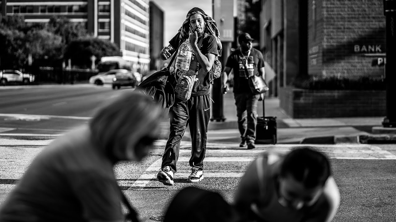 Chụp Ảnh TRẮNG ĐEN Street Photography Thú Vị // SHUT and SHOOT