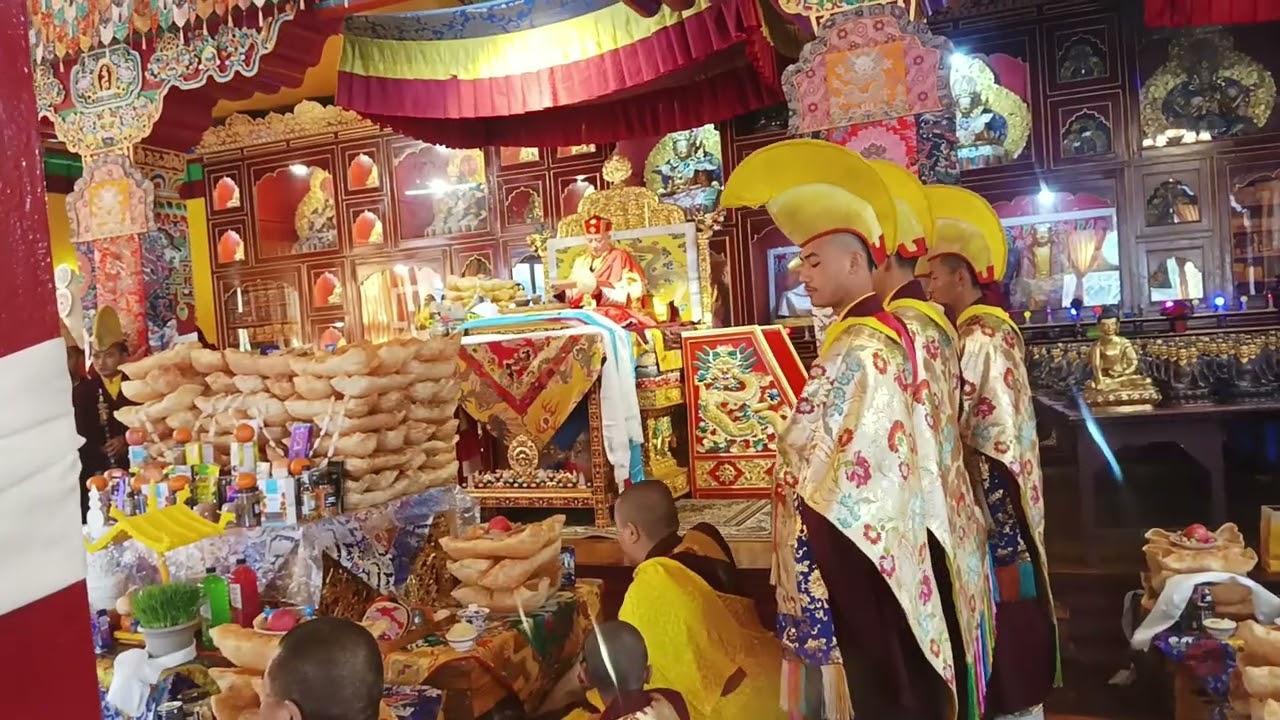 Happy losar to all of u my friends👭👬 n family👪👪👪