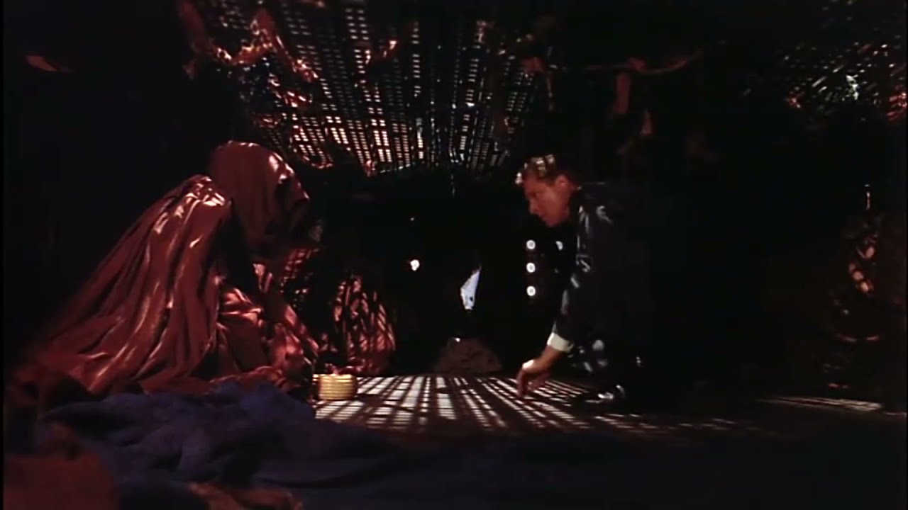 Babylon 5 : Kosh teaches Sheridan on "perfect beauty" ...