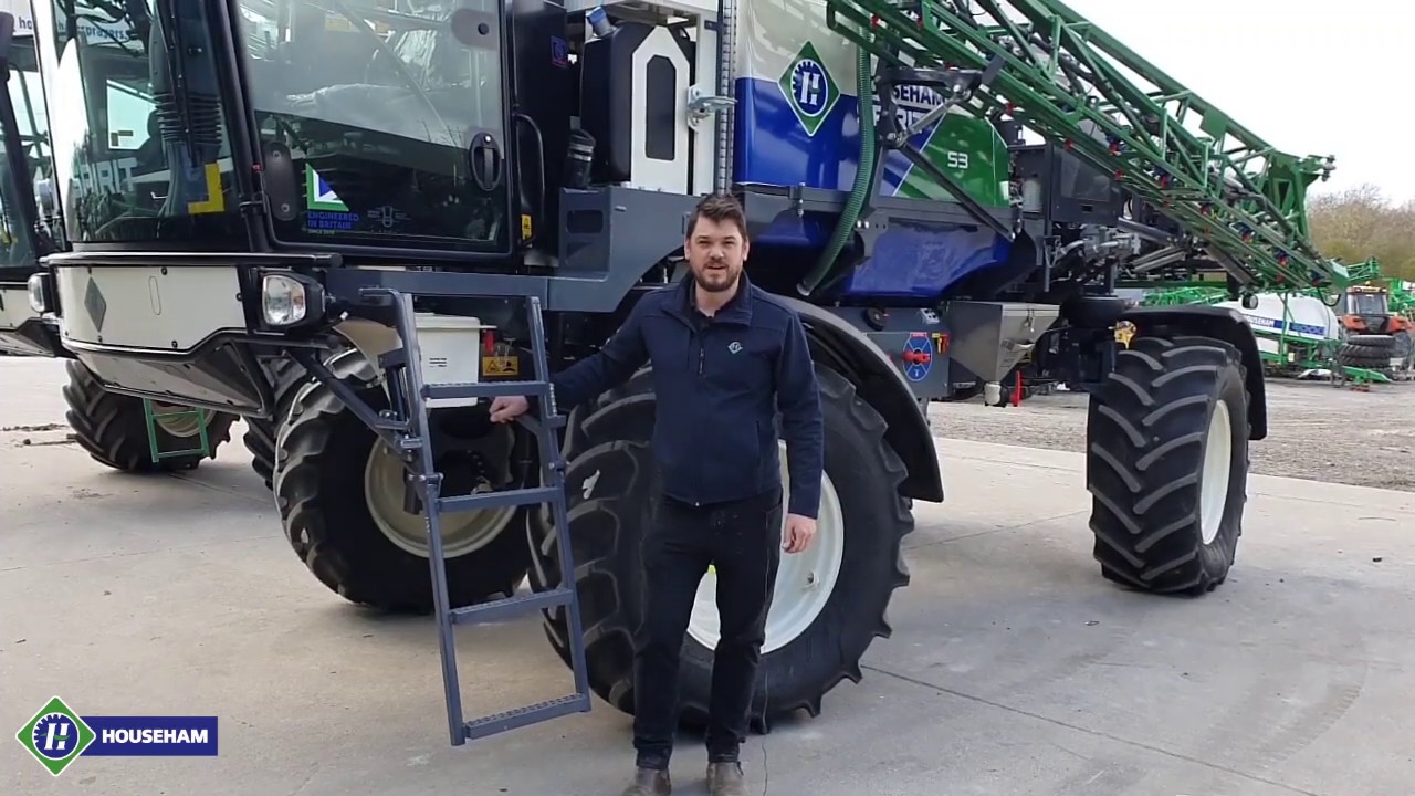 Spirit Self-Propelled sprayer walk-around
