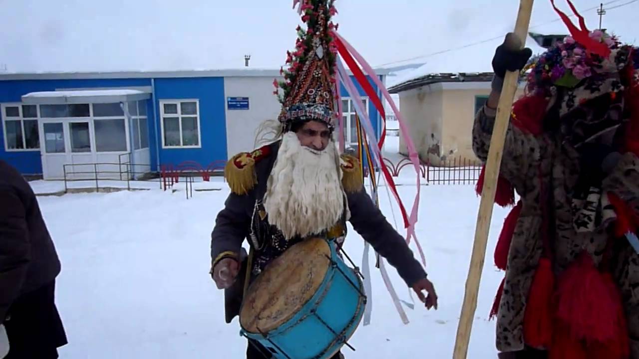 Capra la Cosula ( Botosani ) 30.12.2010.MOV