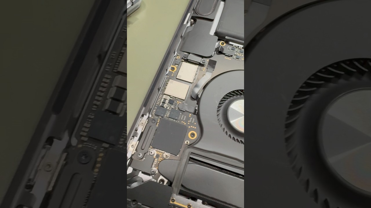 #Macbook Pro 16&rdquo; 2019 Fan Cleaned and resolved the excessive heating issue & freezing #macbookpro