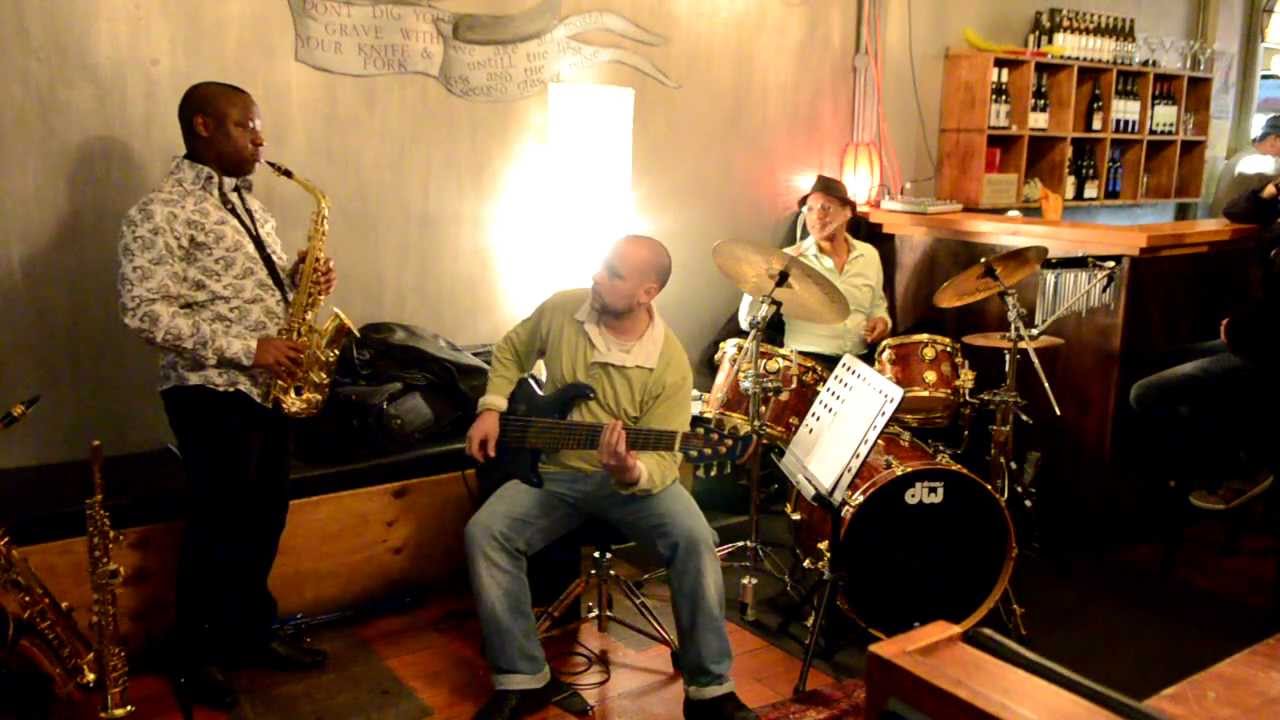 2Five9 Trio @ Verona Cafe - Never Too Late