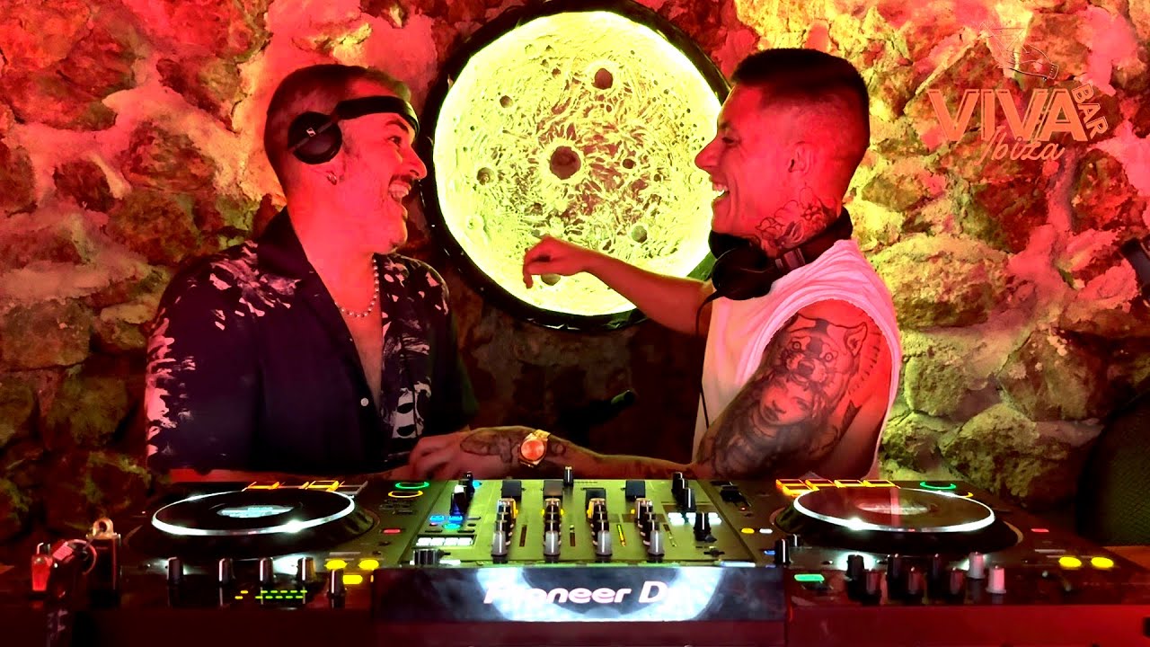 Adrianz B2B Huvinbeat @ VIVA BAR Ibiza