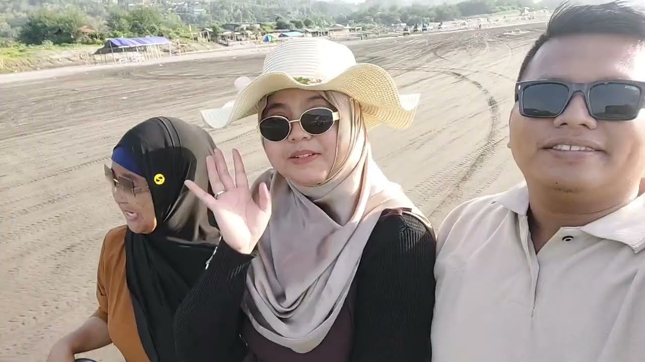 SERU BANGET MAIN JIP DI GUMUK PASIR 1 KELUARGA BESAR