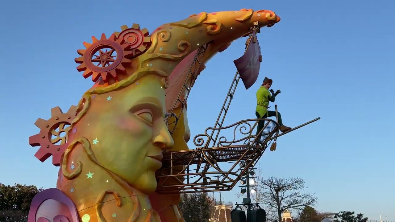 Disney Stars on Parade 2022 - Disneyland Paris