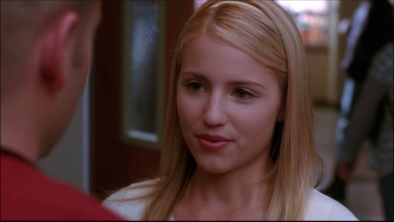 Glee - Quinn confronts Puck about sexting Santana 1x11